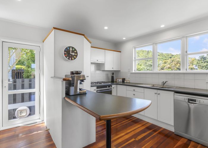  at 60 Kandy Crescent, Ngaio, Wellington
