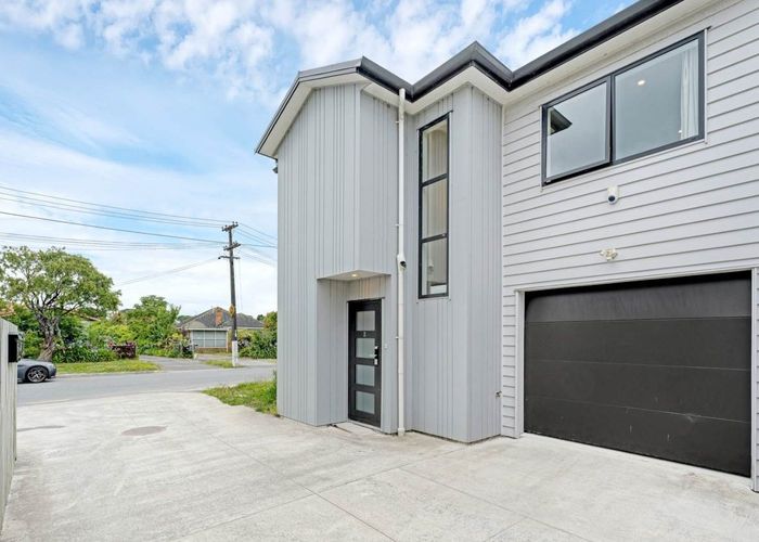  at 2 Millen Avenue, Pakuranga, Auckland