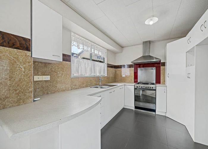  at 11A Keeling Road, Henderson, Auckland