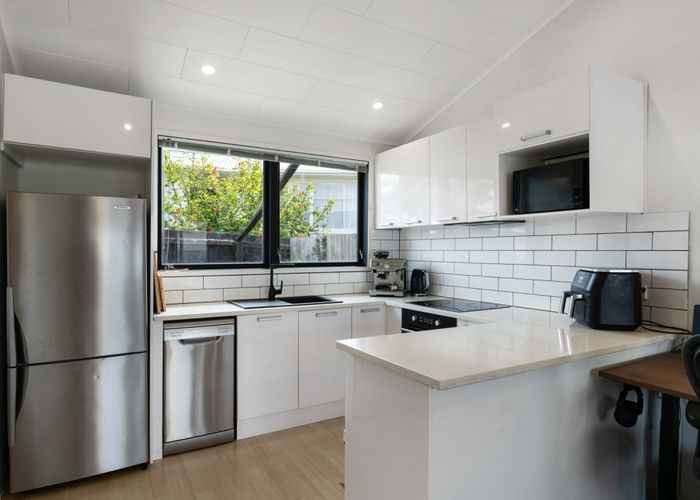  at 68 Commodore Drive, Lynfield, Auckland City, Auckland