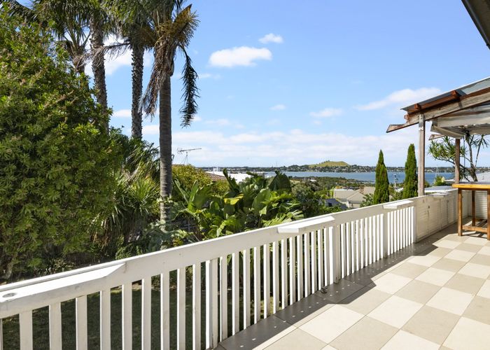  at 3 Forbes Street, Onehunga, Auckland