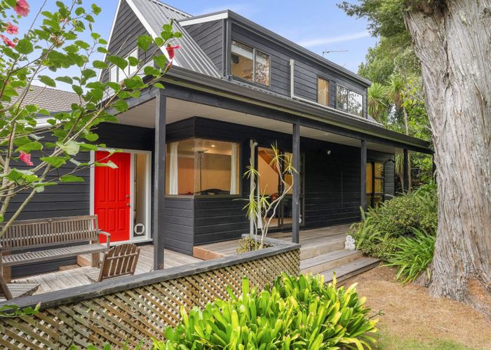  at 54B Peary Road, Mount Eden, Auckland