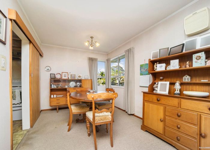  at 37 Daytona Road, Henderson, Waitakere City, Auckland