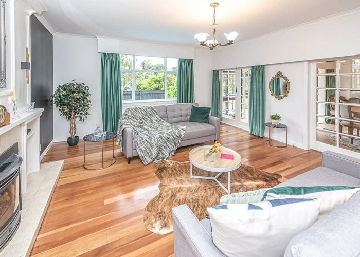 at 3 Dickson Crescent, Saint Johns Hill, Whanganui