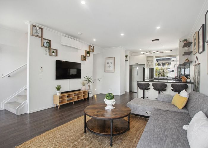  at 27 Marine Parade, Hobsonville, Auckland