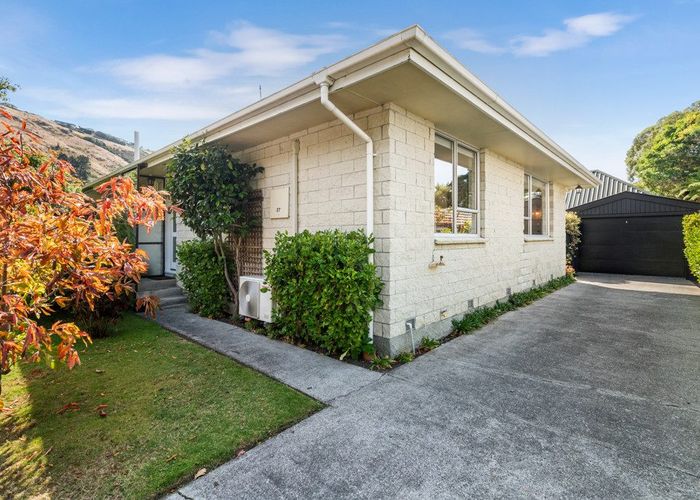  at 27 Truro Street, Sumner, Christchurch