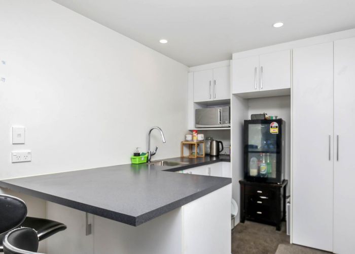  at 36 Alamein Road, Panmure, Auckland
