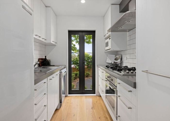  at 1/20 Ayr Street, Riccarton, Christchurch