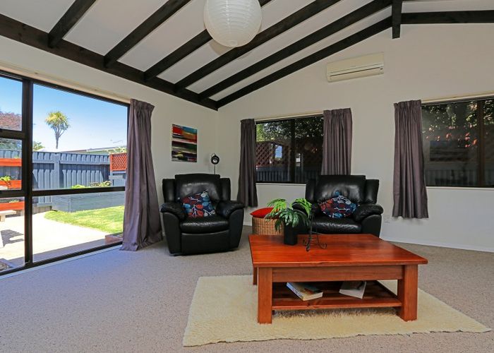 at 711B Whitehead Road, Saint Leonards, Hastings