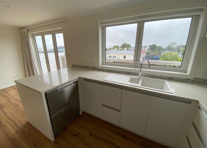  at 158 Rangatira Road, Beach Haven, North Shore City, Auckland