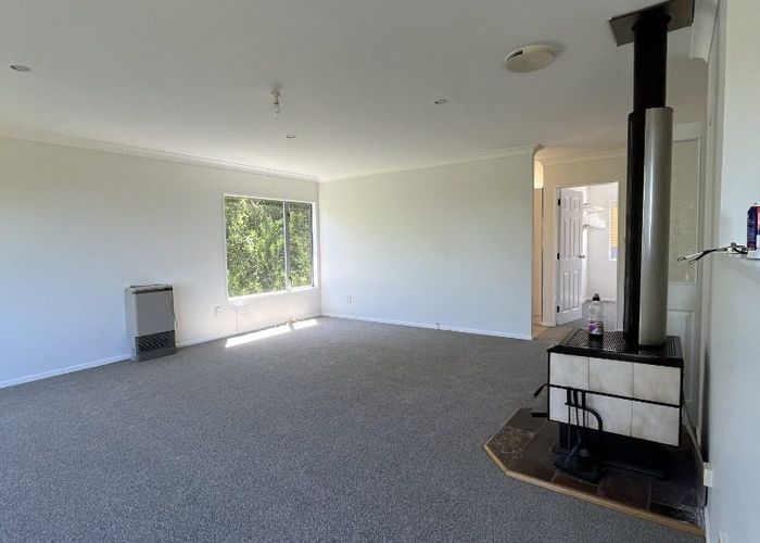  at 14 Pekanga Road, Normandale, Lower Hutt