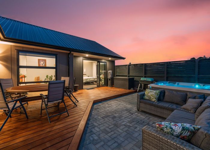  at 5 Vickers Way, Acacia Bay, Taupo