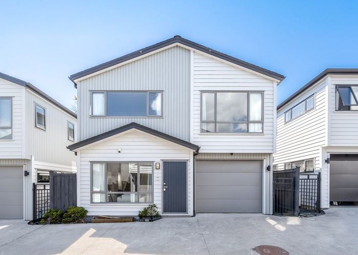  at 4 Waihanga Way, Bucklands Beach, Auckland
