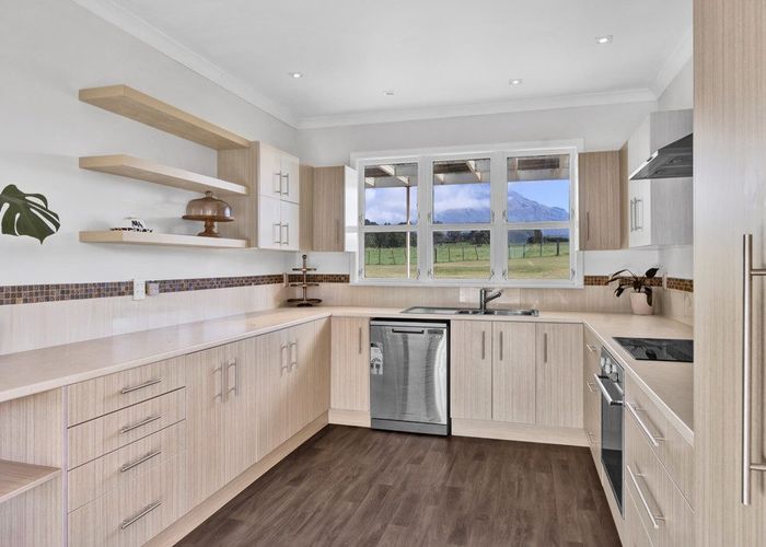  at 1812 Opunake Road, Mahoe