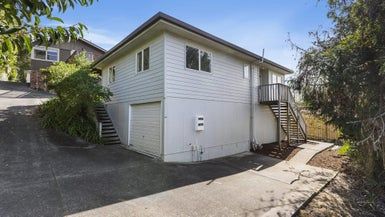  at 1/24 Ludlow Terrace, Tōtara Vale, Auckland