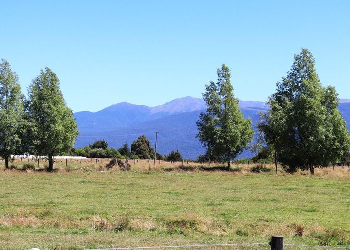  at 15B Sinclair Road, Te Anau, Southland, Southland