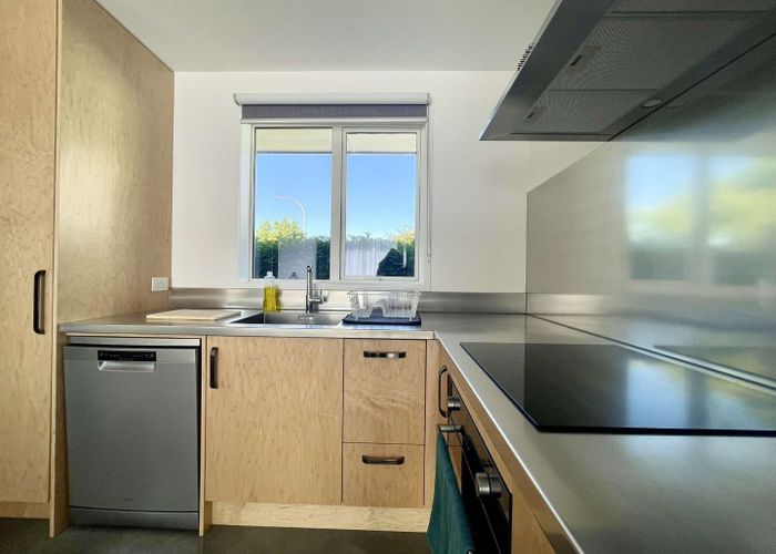  at 9a Cornwall Street, Vogeltown, New Plymouth, Taranaki