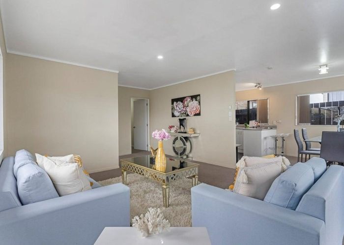  at 1/25 Oratu Place, Manurewa, Manukau City, Auckland