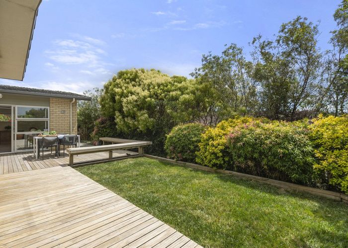  at 10 Beachwood Drive, Hatfields Beach, Orewa