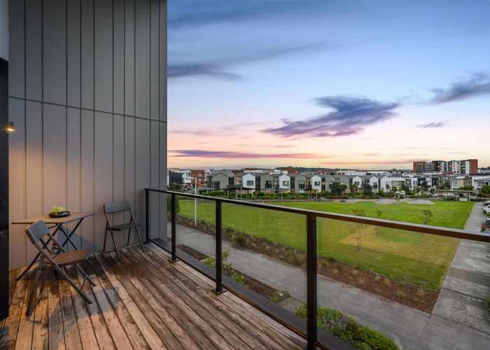  at 16 Malcolm Calder Road, Hobsonville, Waitakere City, Auckland