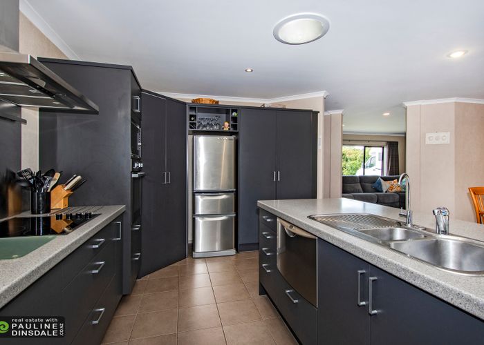  at 6 Bonselaar Drive, Kamo, Whangarei
