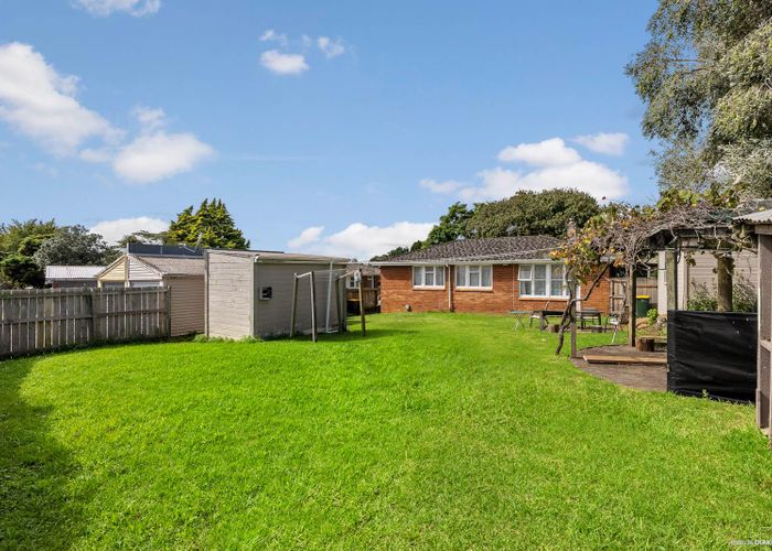  at 28 Gilbert Road, Otara, Auckland