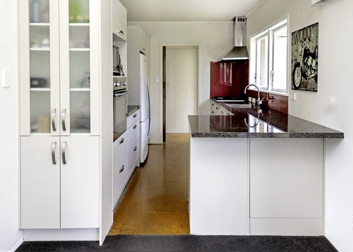  at 2/8 Birdwood Avenue, Papatoetoe, Auckland