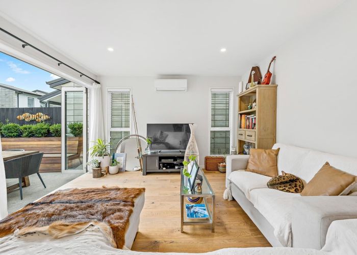  at 5 Fenchurch Street, Glen Innes, Auckland City, Auckland