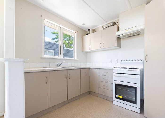  at 8 Sayer Street, Frankton, Hamilton, Waikato