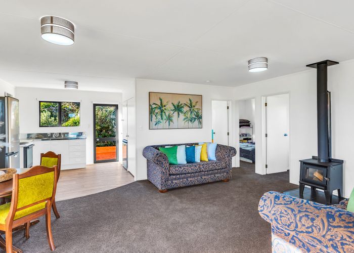  at 3 James Street, Waikawa Beach, Horowhenua, Manawatu / Whanganui