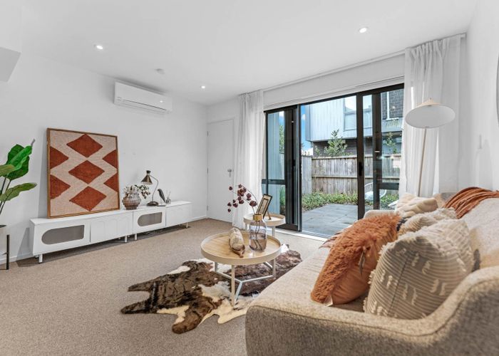  at 5/2B Walsall Street, Avondale, Auckland City, Auckland