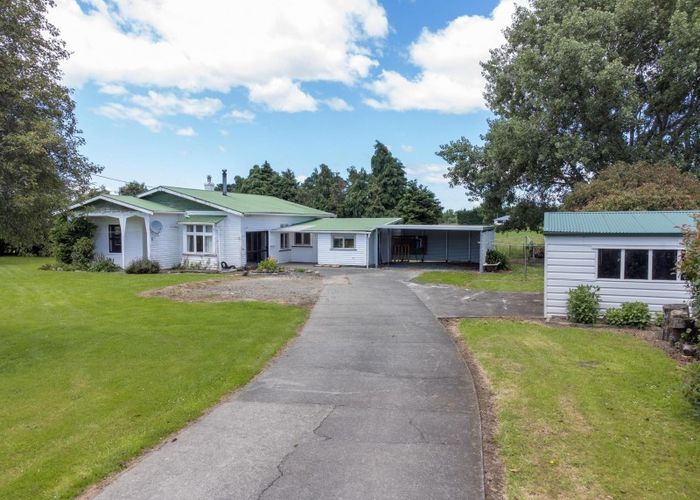  at 28 Thomas Road, Carrington, Carterton