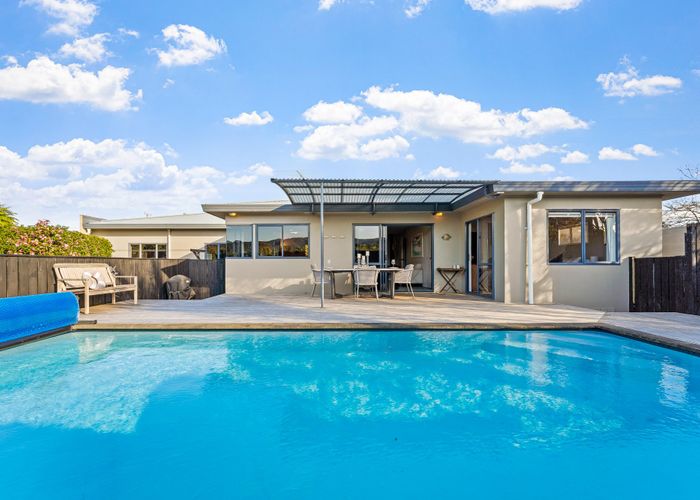  at 5 Riverside Drive, Point Wells, Rodney, Auckland