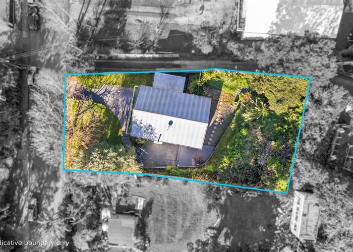  at 32 Elmslie Road, Pinehaven, Upper Hutt