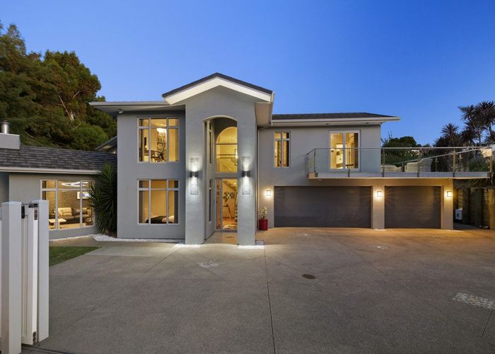  at 2 Mahoe Glade, Patumahoe, Pukekohe