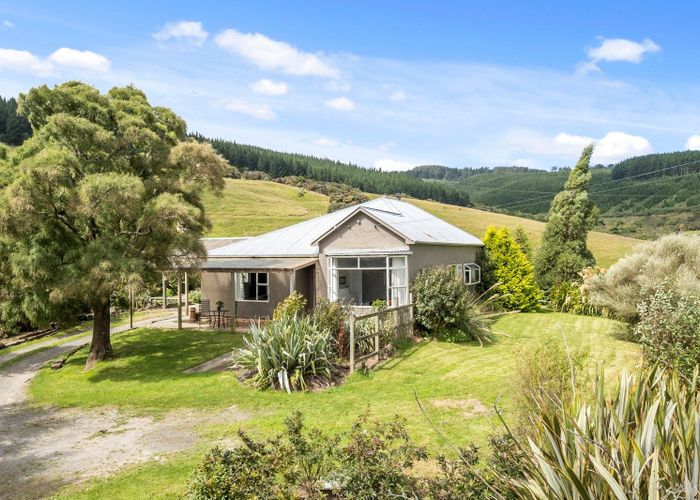  at 300 Leith Valley Road, Leith Valley, Dunedin, Otago