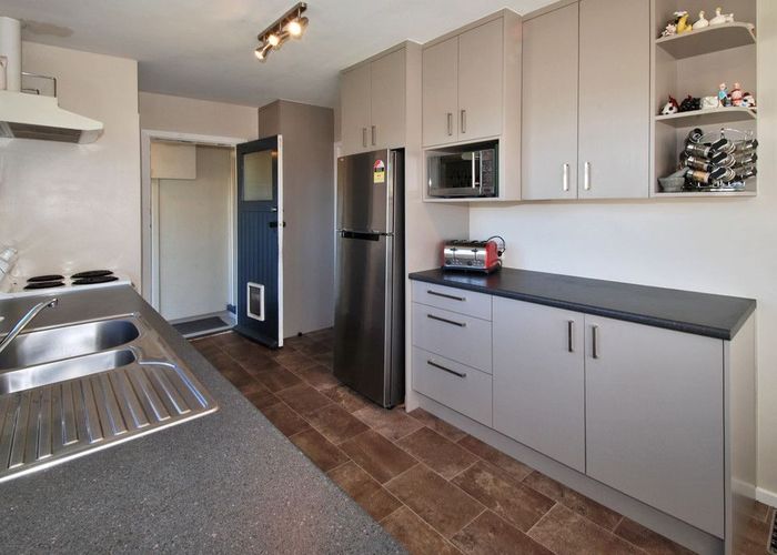  at 119 Springs Road, Hornby, Christchurch City, Canterbury