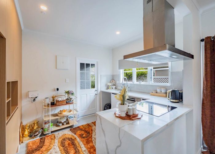  at 1/77 Nile Road, Milford, North Shore City, Auckland