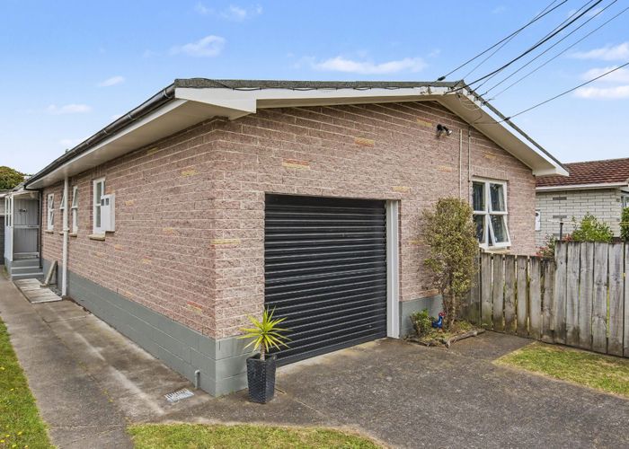  at 51 Alexander Road, Raumati Beach, Kapiti Coast, Wellington