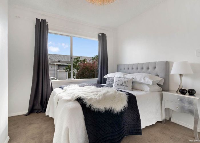  at 9/29 Fairview Road, Mount Eden, Auckland City, Auckland