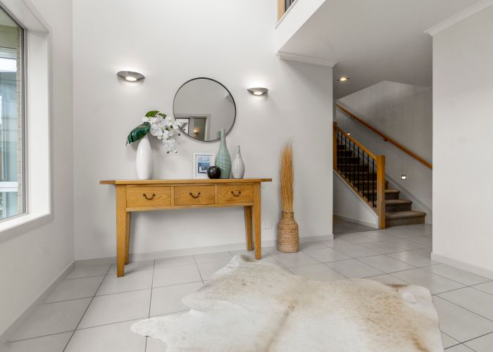  at 6 Barbarich Drive, Stonefields, Auckland