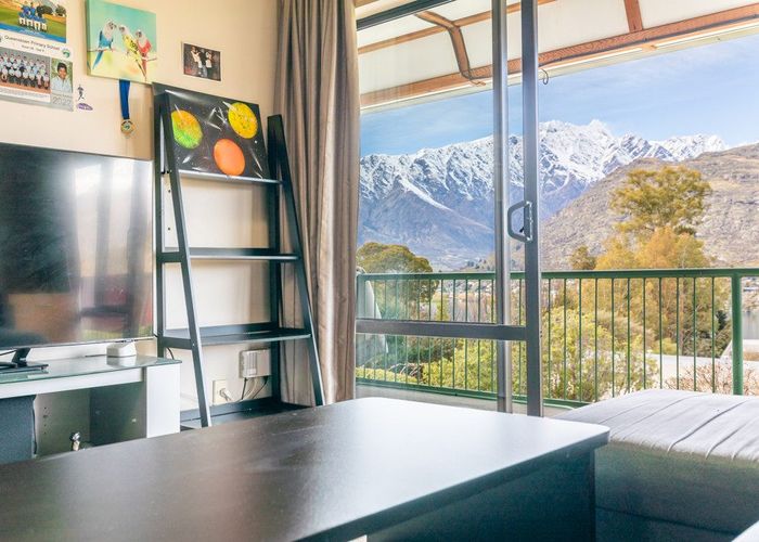  at 14/43 GOLDRIDGE WAY, FRANKTON RD, QUEENSTOWN