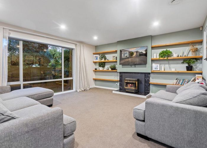  at 7 Lake Terrace Road, Burwood, Christchurch