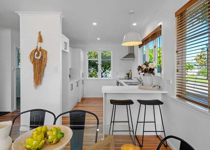  at 27 Cologne Street, Martinborough