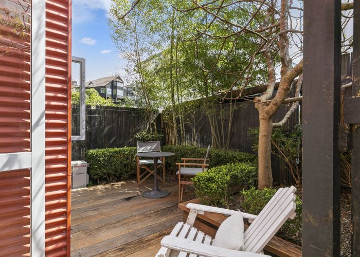  at 3B Telford Terrace, Oriental Bay, Wellington