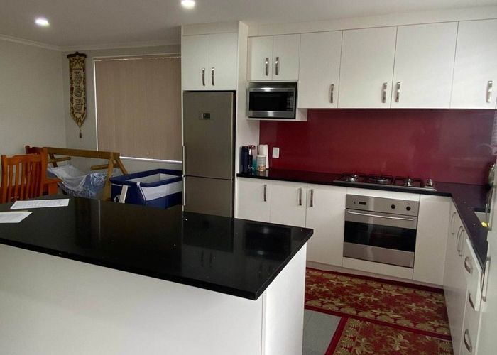  at 14 Morewa Place, Takanini, Papakura, Auckland