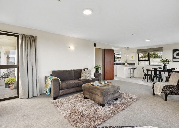  at 125 Highcliff Road, Shiel Hill, Dunedin