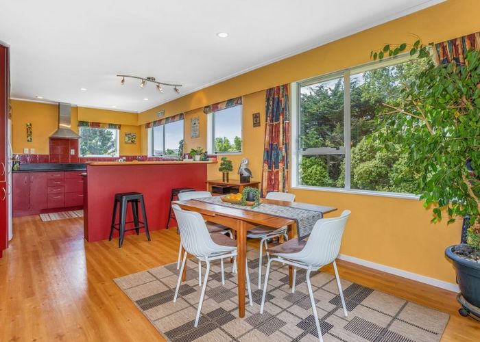  at 22 Bowline Place, Whitby, Porirua