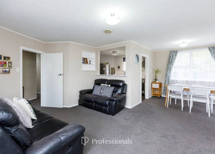  at 26 Oregon Drive, Maoribank, Upper Hutt, Wellington