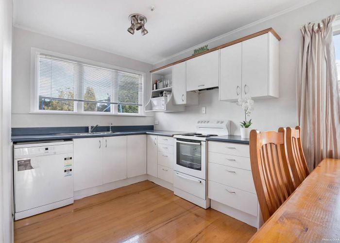  at 62 Megan Avenue, Pakuranga Heights, Manukau City, Auckland
